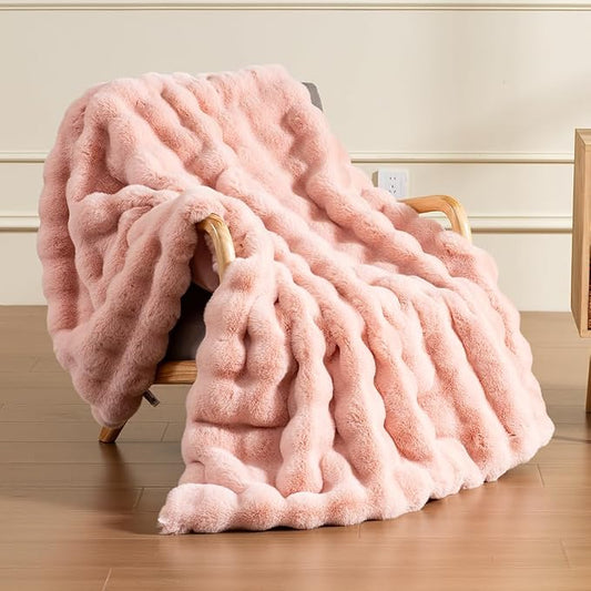 Soft Faux Rabbit Fur Throw Blanket Luxury Super Comfy Double Sided Ultra Cozy Thick Warm Fluffy Blanket for Couch Chair Sofa Bed Living Room Camping, Plush Fuzzy Bubble Blanket, 970 GSM, 50''x60''