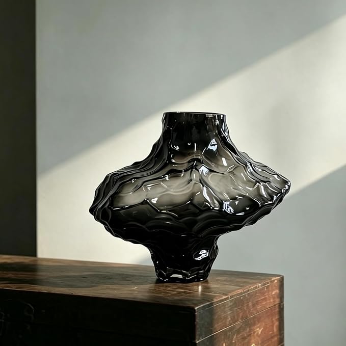 Glass Vase, Black Glass Vase Modern Clear Flower Vases 6.29 Inch, Thickened Glass Vases for Centerpieces, Minimalist Decorative Vase for Living Room Kitchen Office Wedding