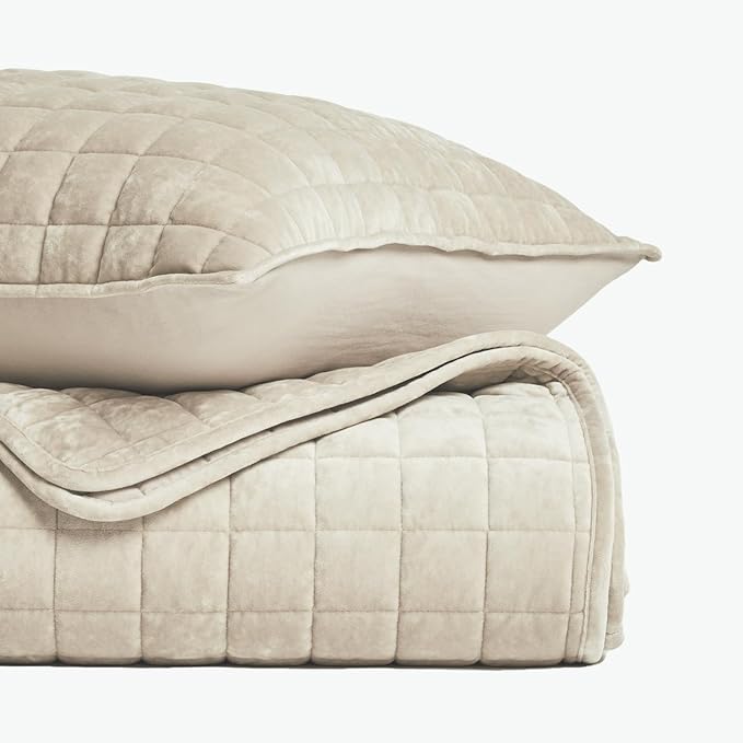 RECYCO Luxury Velvet Quilt Set, Oversized California King 118"x106", Beige | Channel Box Stitch Velvet Comforter Set, Ultra Soft Lightweight Bedspread Coverlet, All Season Bedding Set, with 2 Shams