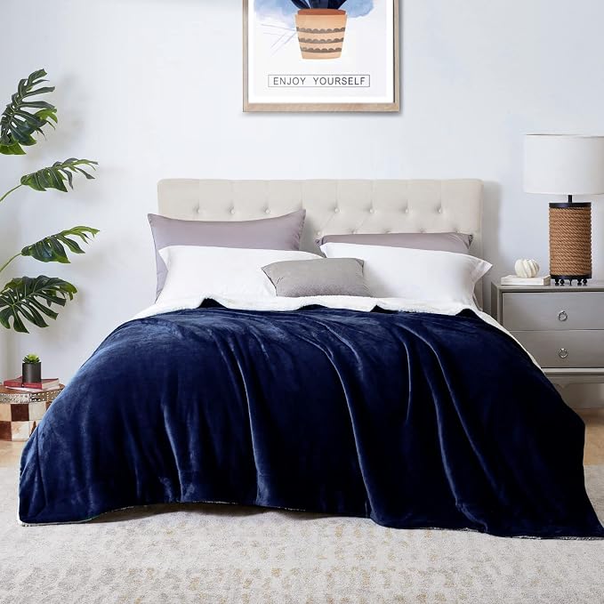 Walensee Sherpa Fleece Blanket (Queen Size 90”x90” Navy) Plush Throw Fuzzy Super Soft Reversible Microfiber Flannel Blankets for Couch, Bed, Sofa Ultra Luxurious Warm and Cozy for All Seasons