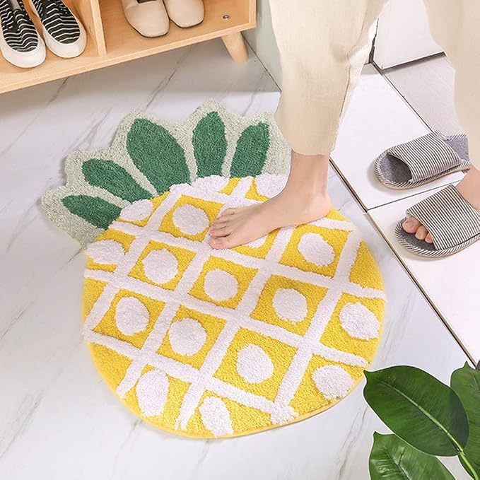 Pineapple Door Mat, Non-Slip Area Rug Cartoon Pineapple Welcome Rug for Home Decor Living Room Bedroom Bathroom Indoor Mat Washable Carpet, 32 x 20 inch