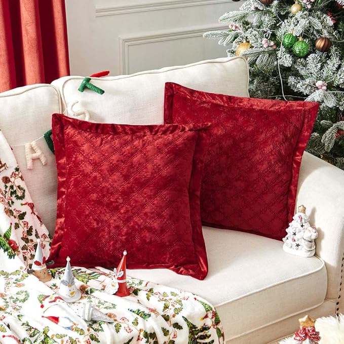 Throw Pillow Cover 18x18 1 Piece Velvet Square Pillowcase Soft Skin-Friendly Cross Process Decorative Farmhouse Cushion Covers for Couch Sofa Bedroom Living Room,Red
