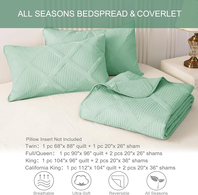 Exclusivo Mezcla Quilt King Size, Light Green | Soft Bedspreads with 2 Pillow Shams, Modern Striped Pattern, Lightweight Bedding Set Coverlets for All Seasons, 104x96 Inch