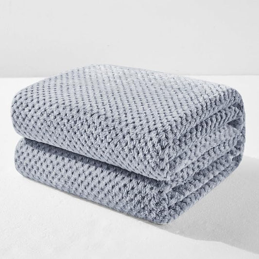 Exclusivo Mezcla Soft Waffle Fleece Bed Blanket Queen Size, Heather Navy | Lightweight Plush Blanket for Bed, Bedroom, Cozy Flannel with Waffle Texture, Stylish Home Decor, All Season, 90x90 Inches