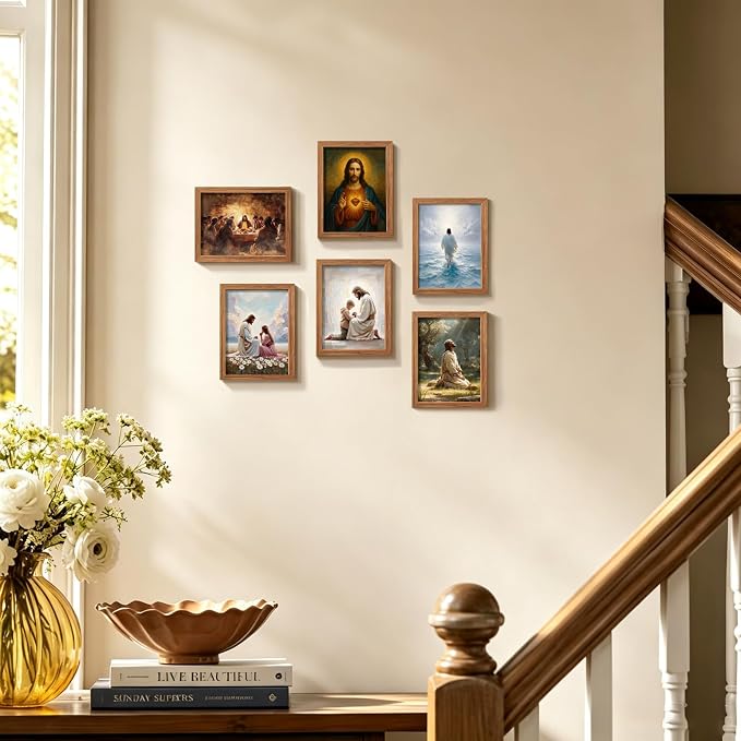 AUUAUU Sacred Heart of Jesus Wall Art Christian Canvas Painting 8x10 Inches | Wooden Framed Religious Spiritual Picture Print Artwork Christmas Wall Decor for Living Room Bedroom Ready to Hang
