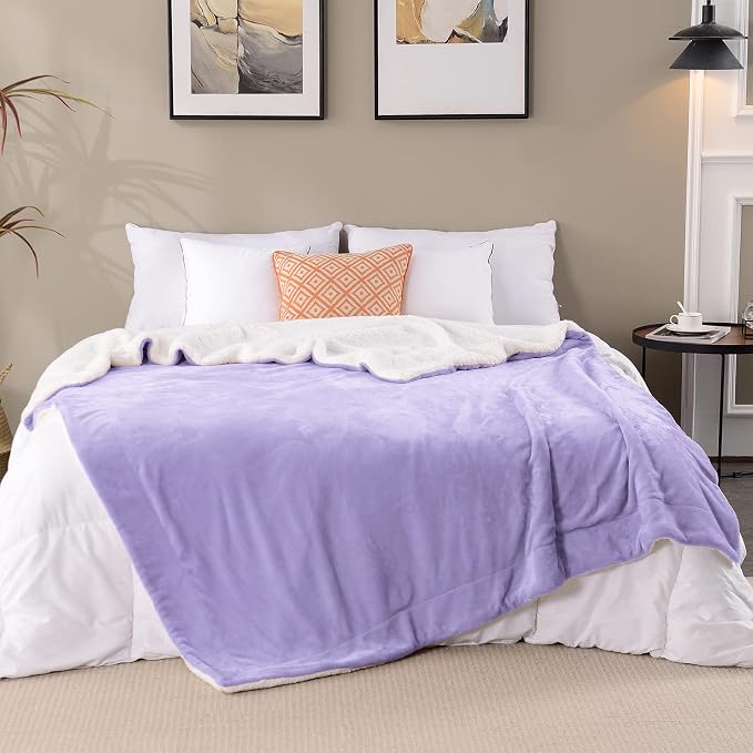SOCHOW Sherpa Fleece Throw Blanket, Lilac, 60x80 inches | Double-Sided Super Soft Luxurious Plush Blanket Twin Size