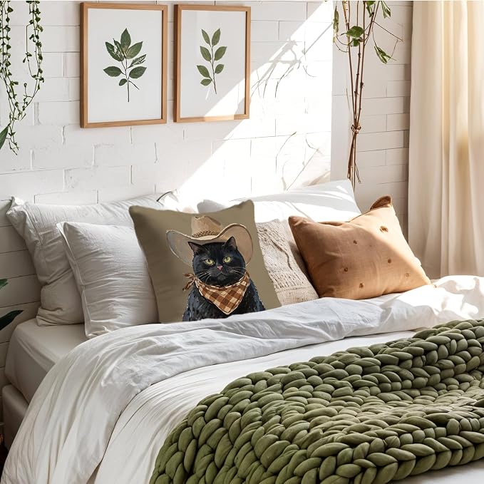 Vintage Western Cowboy Black Cat Pillow Covers 18x18, Black Cat Gifts, Rustic Country Western Cowboy Kitten Decorative Throw Pillow Covers Pillowcases for Home Bedroom Living Room Decor