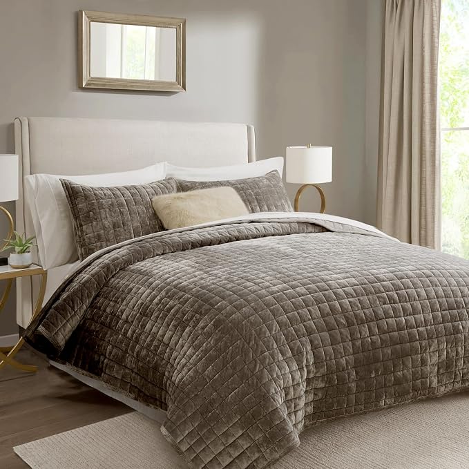 RECYCO Velvet Quilt Set, Oversized California King 118"x106", Mocha Brown | Channel Box Stitch Velvet Comforter Set, Ultra Soft Lightweight Bedspread Coverlet, All Season Bedding Set, with 2 Shams