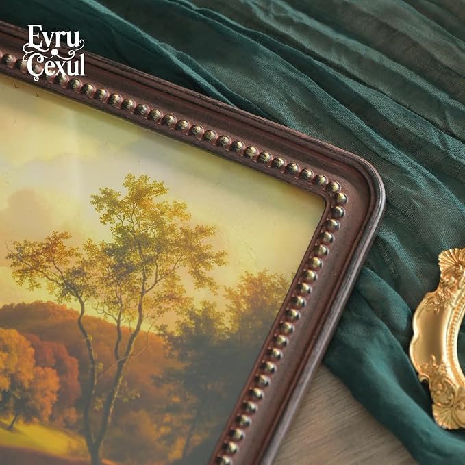 Decor Vintage Picture Frames 5x7-5x7 Picture Frame Vintage Style, Ornate 5 x 7 Frames for Pictures, Antique 5 By 7 Frame For Tabletop And Wall Hanging ，Antique Wall Decor (Brown)