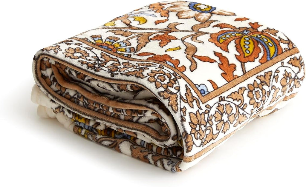 Vera Bradley Women's Fleece Throw Blanket – Soft Plush Blanket for Couch, Bedroom & Home Décor