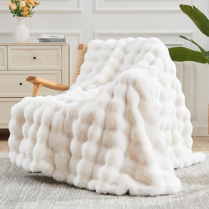 NEWCOSPLAY Faux Fur Thick Bubble Twin Blanket for Couch, Ivory, 60"x80" | Luxury Fluffy Thick Warm Bubble Blanket for Couch Sofa Bed 1000GSM, Soft Plush Cozy Decorative Throw, Gift for Women Men