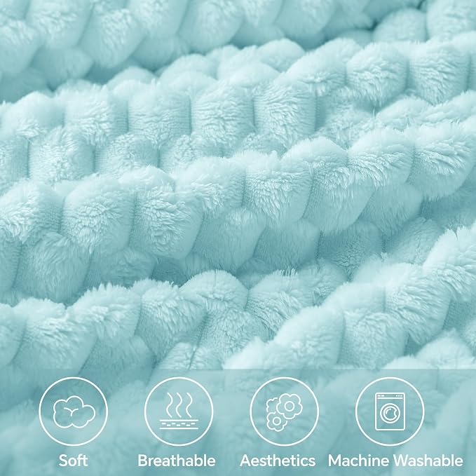 BEDELITE Cloud Blue Throw Blanket for Couch, Soft Gifts for Women, 50 * 60 | 3D Jacquard Decorative Fleece Blanket, Super Soft Plush Throws, Cute Birthday Gift for Women & Men, Suitable for All Seasons