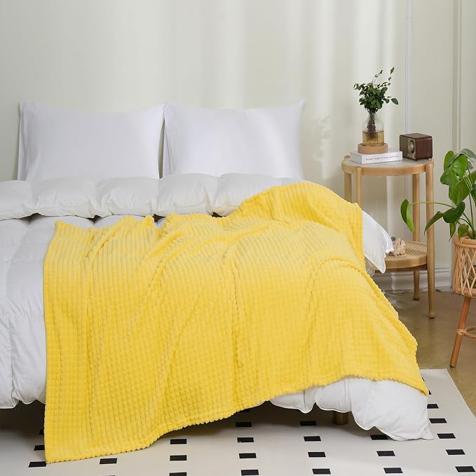 Puncuntex Fleece Throw Blanket Bright Yellow 50"×60"with Square Grid Design | Super Soft Plush Cozy Flannel Throw Blanket Luxury for Couch Sofa Chair