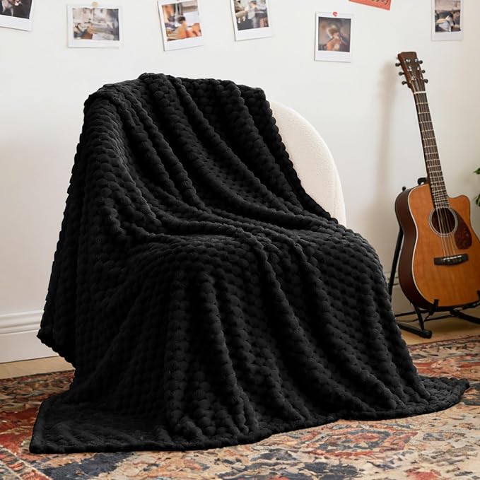 BEDELITE Black Twin Blanket for Couch, Soft Cozy Gifts for Women, 60 * 80 | 3D Jacquard Decorative Fleece Blanket, Super Soft Plush Throw, Cute Birthday Gift for Women & Men, Suitable for All Seasons