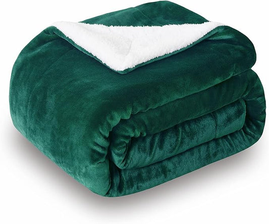 SOCHOW Sherpa Fleece Throw Blanket, Green, 60x80 inches | Double-Sided Super Soft Luxurious Plush Blanket Twin Size