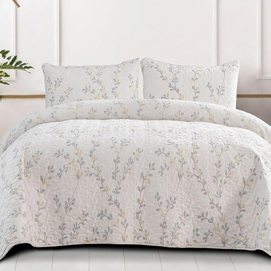 Exclusivo Mezcla Reversible Boho California King Quilt, White | Lightweight Soft Bedspreads, All Season Flowers Coverlet Bedding Set, Printed Floral Pattern, 1 Quilt and 2 Pillow Shams