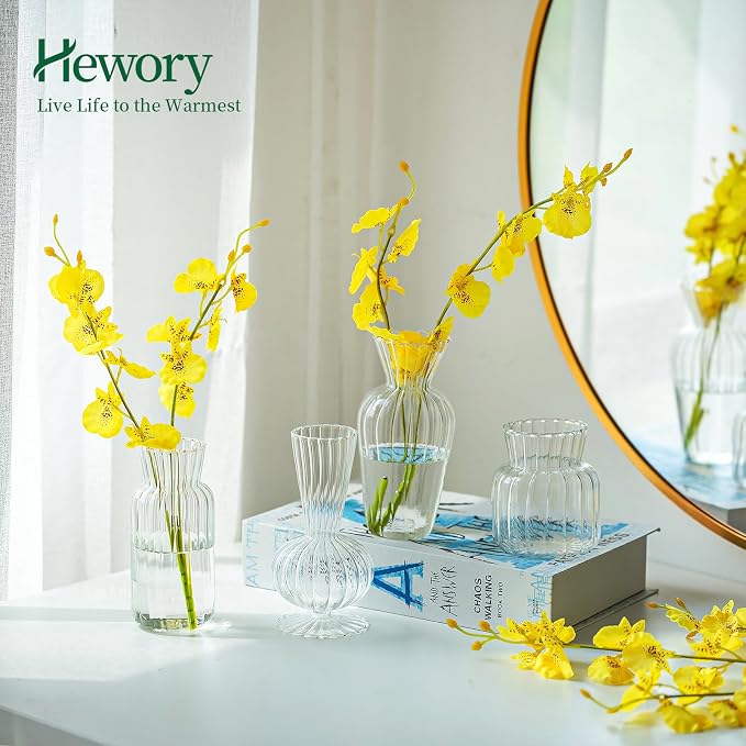 Mini Glass Vases for Centerpieces - Hewory Clear Small Bud Vases in Bulk, Cute Flower Vases Set for Wedding, Home Decoration, Table Decor (Clear, 8)