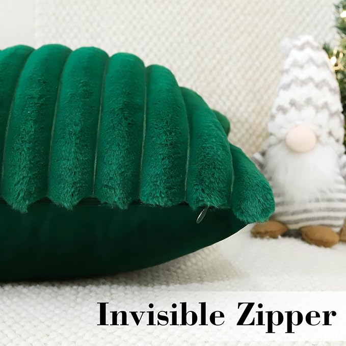 Soleebee Set of 2 Throw Pillow Covers Soft Cozy Velvet Pillowcase Faux Rabbit Fur Cover for Couch Sofa Bed Chair Home Decorative Pillows Cover (20x20 Inch, Christmas Green)