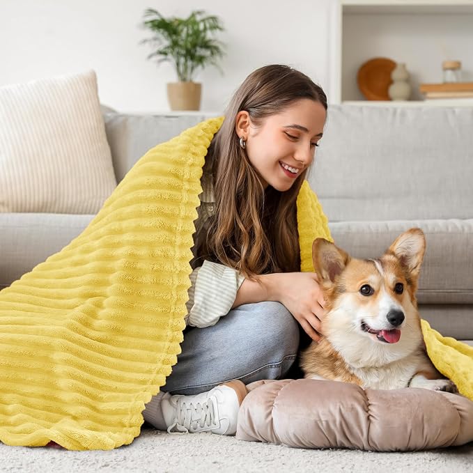 BEDELITE 3D Ribbed Light Yellow Fleece Throw Blanket for Couch, 50x60 Inch | Soft Warm Decorative Fluffy Blanket, Cozy Plush Lightweight Fuzzy Throw Blanket for Bed Sofa Home Room Decor, Gift for Women