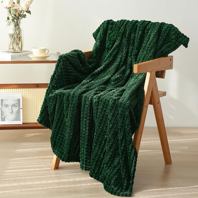 Puncuntex Fleece Throw Blanket Dark Green 60"×80" with Square Grid Design | Super Soft Plush Cozy Flannel Throw Blanket Luxury for Couch Sofa Chair