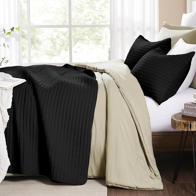 Queen Quilt-Lightweight Bedspreads Black Queen Size Quilt Bedding Set | Soft Coverlet with 2 Pillow Shams for All Seasons, Suitable for Bed, Couch, 3 Pieces, 90"x94"