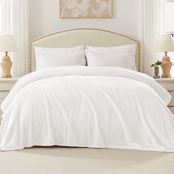 Exclusivo Mezcla Soft Waffle Fleece Bed Blanket Queen Size, White | Lightweight Plush Blanket for Bed, Bedroom, Cozy Flannel with Waffle Texture, Stylish Home Decor, All Season, 90x90 Inches