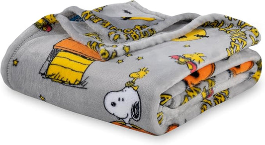Berkshire Blanket Peanuts® VelvetLoft® Cute Character Snoopy Plush Oversized Throw Blanket, Peanuts Snoopy and Woodstock Happy Halloween Spooky Chateau Grey (50in x 60in)