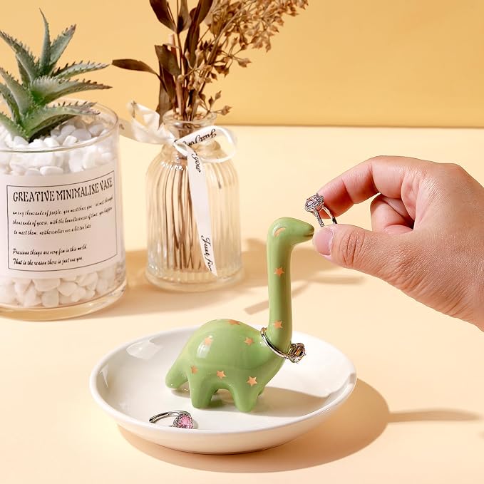 PUDDING CABIN Dinosaur Gifts for Women, Green Dinosaur Ring Holder Dish for Rings Earrings Bracelets Necklace Organizer, Gifts for Women Birthday Mothers Day Christmas Thanksgiving