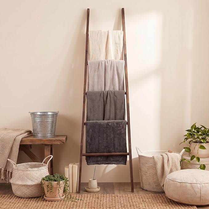 Sintuff Tapered Blanket Ladder for Living Room, 5.5ft Wooden Blanket Rack, 5-Tier Natural Leaning Tapered Ladder Shelf for Farmhouse Bedroom Living Room Bathroom Decor, Walnut Brown