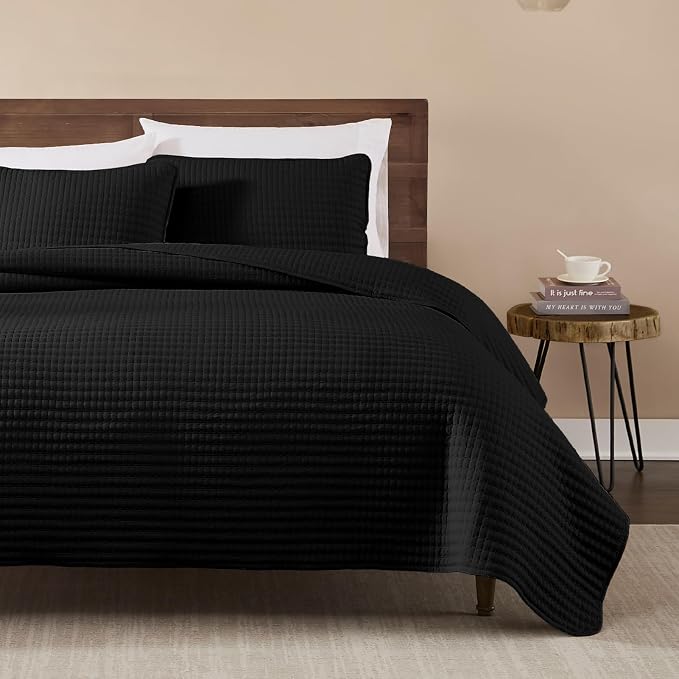 Queen Quilt-Lightweight Bedspreads Black Queen Size Quilt Bedding Set | Soft Coverlet with 2 Pillow Shams for All Seasons, Suitable for Bed, Couch, 3 Pieces, 90"x94"