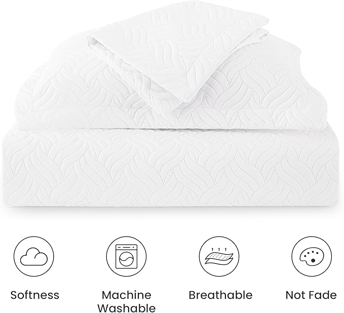 Love's cabin King Size Quilt Set White Bedspreads - Soft Bed Summer Lightweight Bedspread Comforter - Modern Style Wave Pattern Coverlet for All Season - 3 Pieces (1 Quilt, 2 Pillow Shams)
