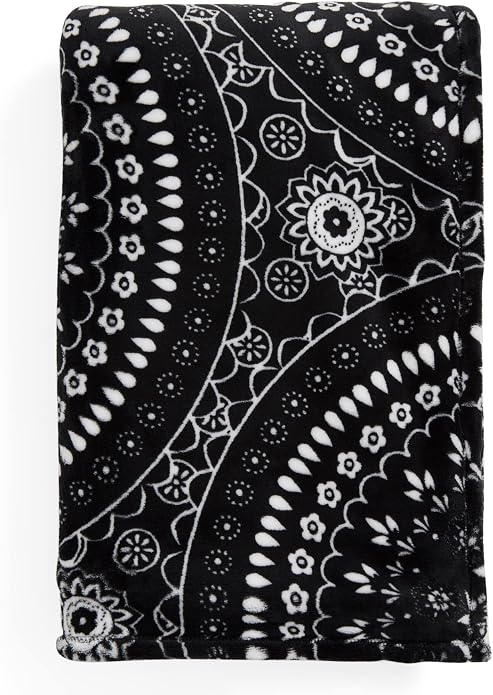 Vera Bradley Women's Fleece Throw Blanket – Soft Plush Blanket for Couch, Bedroom & Home Décor