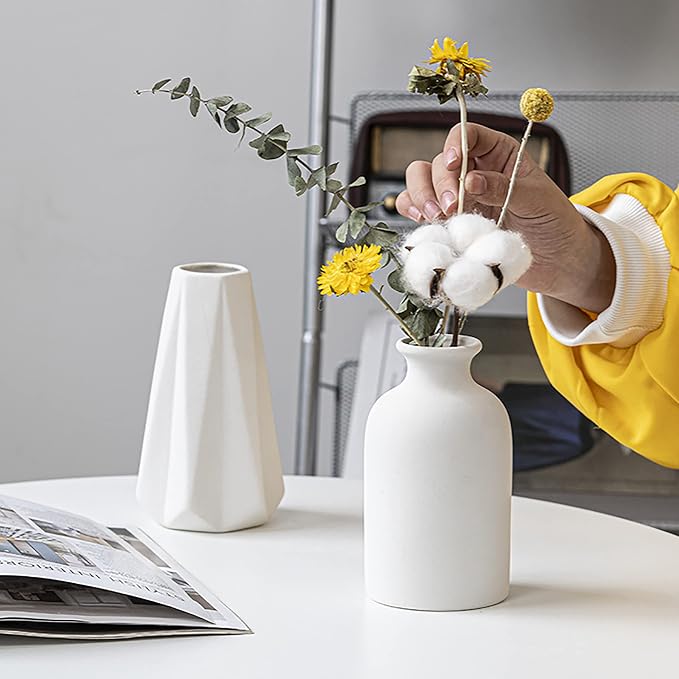 White Ceramic vases Home Decor 2pcs Small vase Set Boho vase Modern Farmhouse Decor (Beige Spot)