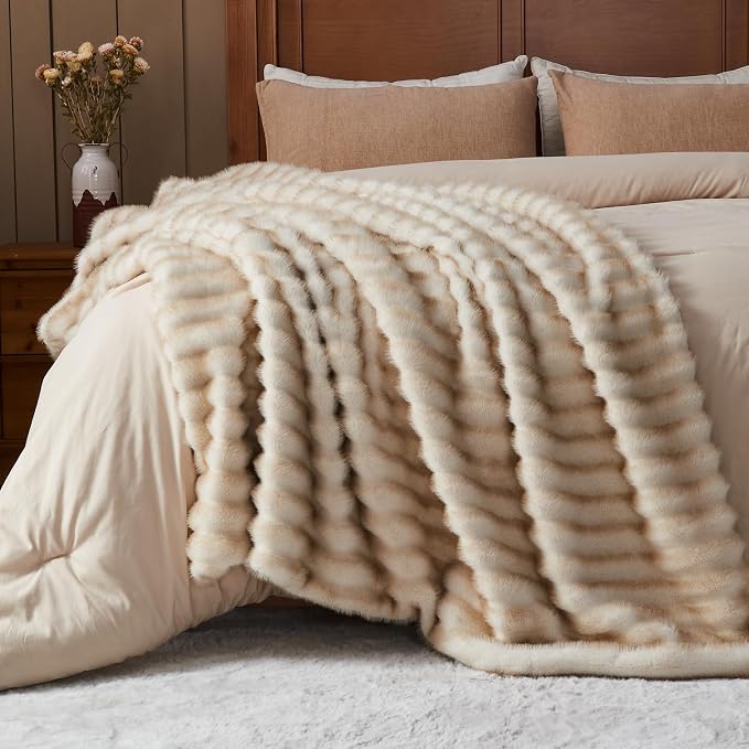 NEWCOSPLAY Faux Fur Thick Throw Blanket for Couch, Stripe Brown, 50"x60" | Luxury Fluffy Thick Warm Blanket for Couch Sofa Bed 1000GSM, Soft Plush Cozy Decorative Throw, Gift for Women Men