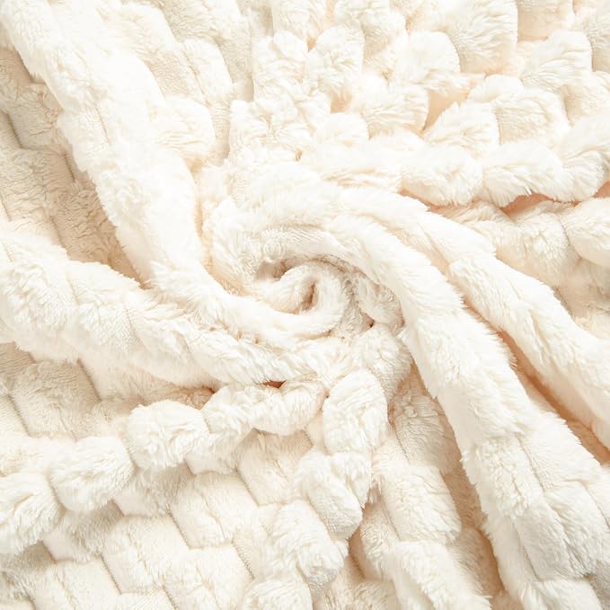 Excervent Hexagon Jacquard Throw Blanket for Kids, 40x50 Inches, Ivory | Decorative Fuzzy Flannel Fleece Throw Blanket for Sofa, Super Soft Cozy Gifts for Kids & Pets, Suitable for All Seasons