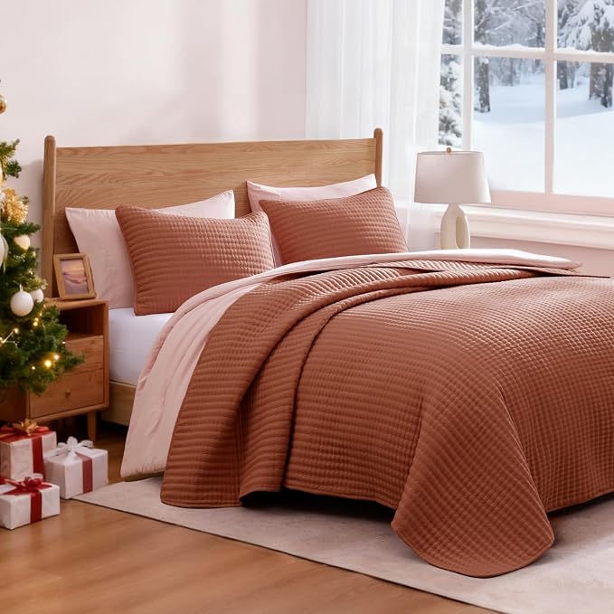 WRENSONGE Queen Quilt-Lightweight Bedspreads Queen Size Quilt Bedding Set | Soft Coverlet with 2 Pillow Shams for All Seasons, Suitable for Bed, Couch, 3 Pieces, 90"x94"