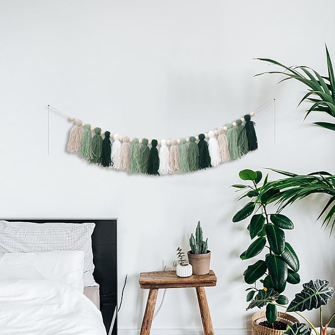Green Tassel Wood Bead Garland Wall Hanging In Home Decor For Nursery Kids Bedroom Birthday Baby Shower Party Decoration