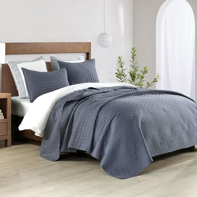 HORIMOTE HOME Steel Blue Twin Size Quilt Set - Soft Microfiber Bedspread with 1 Sham, Lightweight & All-Season Geometric Coverlet for Cozy Bedding
