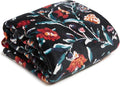 Vera Bradley Women's Fleece Throw Blanket – Soft Plush Blanket for Couch, Bedroom & Home Décor