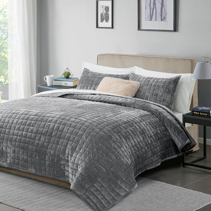 RECYCO Channel Box Stitch Velvet Quilt Set, King Size, Gray | Ultra Soft Lightweight Velvet Comforter, Luxury Oversized Bedspread Coverlet, Quilted Bedding Set for All Season with 2 Shams