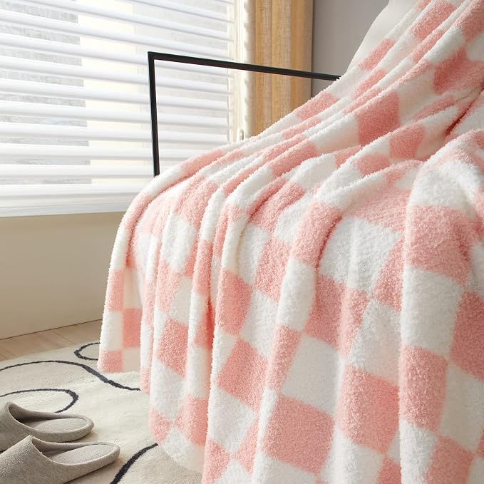 MERRYLIFE Checkered Plaid Sherpa Throw Blanket for Couch Bed Pink 60" 70" | Microfiber fabric, Decorative, Knitted, Checkerboard Grid Pattern, Ultra-Plush Soft, Fuzzy Cozy, Gift Choice, Machine Wash