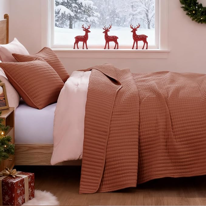 WRENSONGE King Size Quilt-Lightweight Bedspreads King Quilt Bedding Set | Soft Coverlet with 2 Pillow Shams for All Seasons, Suitable for Bed, Couch, 3 Pieces, 106"x94"