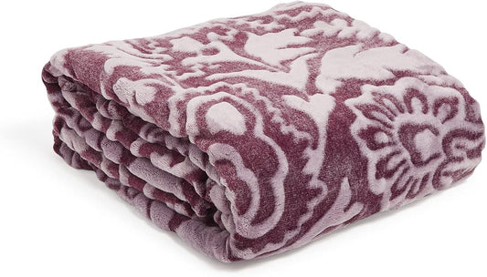 Vera Bradley Women's Fleece Throw Blanket – Soft Plush Blanket for Couch, Bedroom & Home Décor