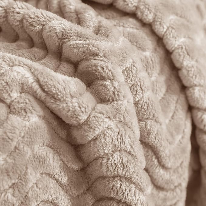 Exclusivo Mezcla Soft Fleece Blanket King Size, Cozy Lightweight Blankets with Decorative Wave Textured Suitable for All Season Use, Camel, 90x104 Inches | 90"x104" Breathable Lightweight Flannel Blanket for Summer, Plush Cozy Jacquard Wave for Home Decor