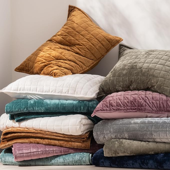 RECYCO Channel Box Stitch Velvet Quilt Set, King Size, Gray | Ultra Soft Lightweight Velvet Comforter, Luxury Oversized Bedspread Coverlet, Quilted Bedding Set for All Season with 2 Shams