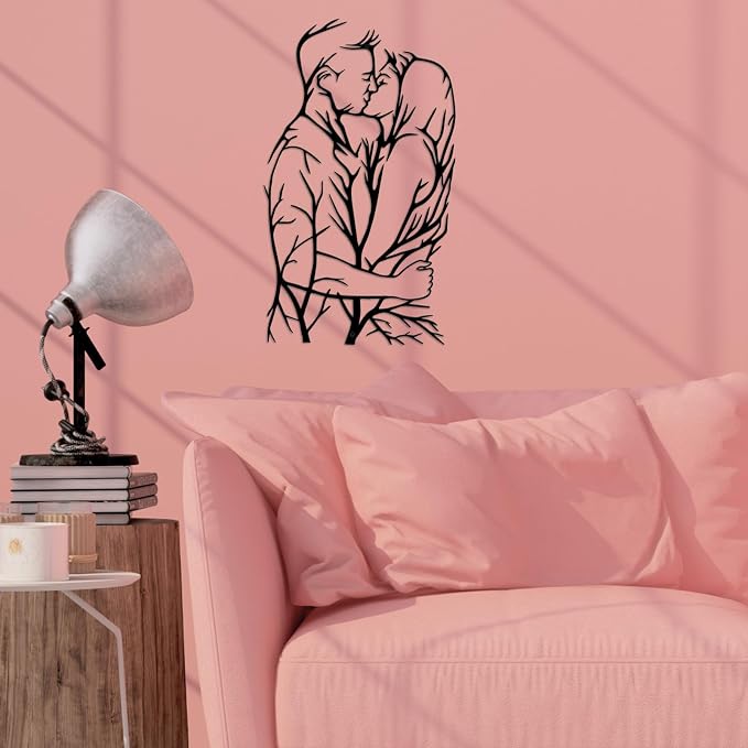 DUOOLN Metal Couple Wall Art, Life Tree Decorations Lovers Bedroom Decor. | Kissing Silhouettes Pictures|Minimalist Romantic Sculpture |Home Office Headboard Bathroom Ornaments|Black 43x25cm