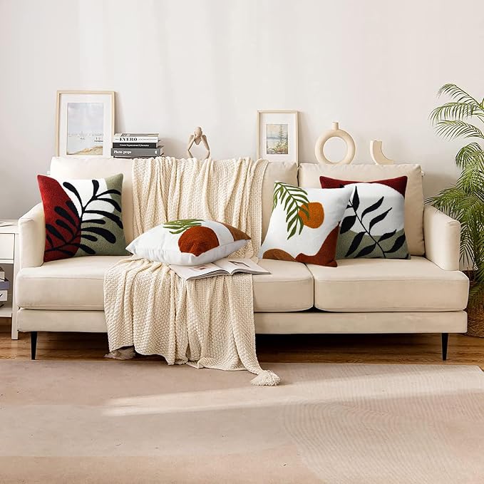 Merrycolor Boho Decorative Throw Pillow Covers 18x18 Tufted Green Decorative Pillows Covers Leaf Mid Century Modern Throw Pillows for Bed Couch Sofa Living Room 1PC （Green and Red ）