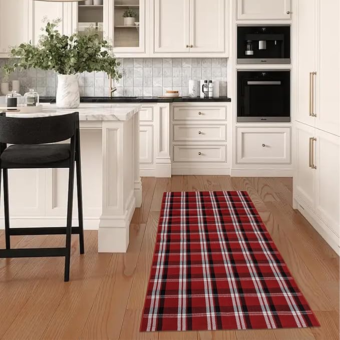 USTIDE Buffalo Plaid Rug Red & White Check Indoor/Outdoor Area Rug 2'x4.3' Christmas Layering Doormat for Hello/Welcome Hand Woven Cotton Rug for Front Door Porch Kitchen/Laundry Room