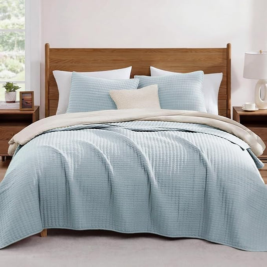 Queen Quilt-Lightweight Bedspreads Sky Blue Queen Size Quilt Bedding Set | Soft Coverlet with 2 Pillow Shams for All Seasons, Suitable for Bed, Couch, 3 Pieces, 90"x94"