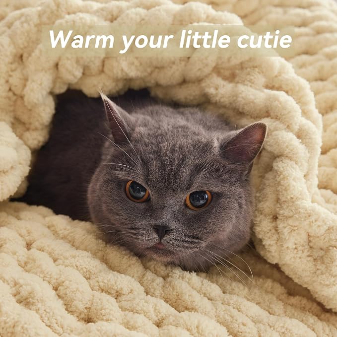 Negwoo Chunky Knit Throw Blanket, Knitted Throw Chenille Yarn, 80"*90" | Soft Thick Cable Knitted Blankets, Handmade Big Thick Blanket, Machine Washable Cute Comfy Blanket for Home Decor, Oatmeal